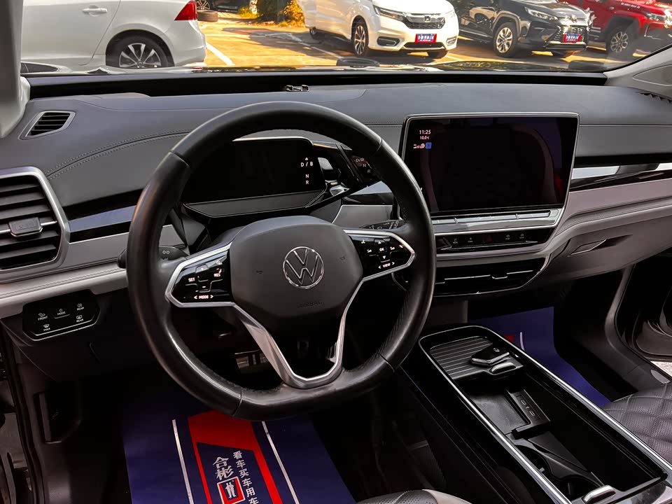 Volkswagen ID.6 CROZZ