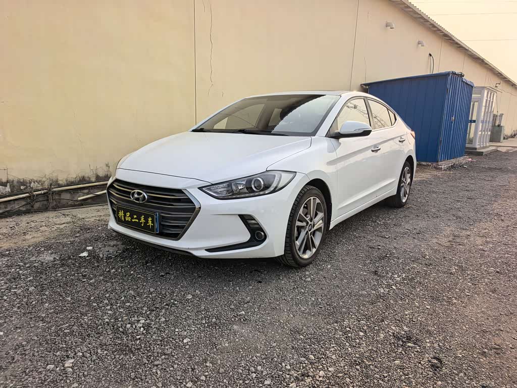 Hyundai Elantra