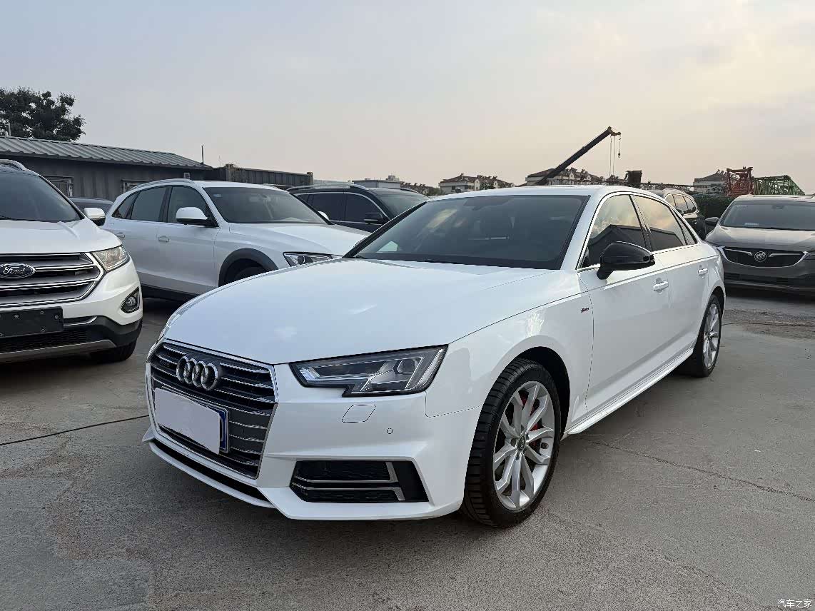 Audi A4L, 2018 1