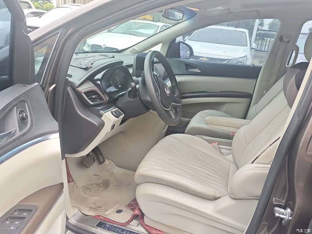 Buick GL8, 2023 2