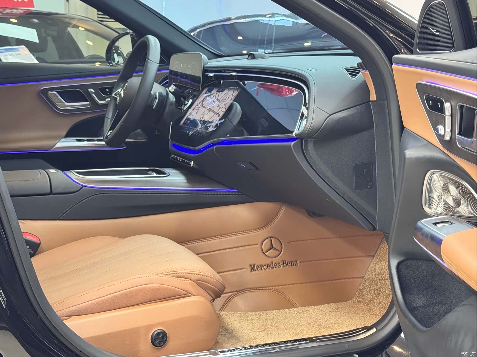 Mercedes-Benz E-Class, 2024 20