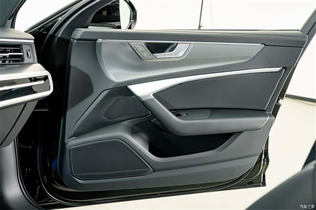 Audi A6L, 2025 15