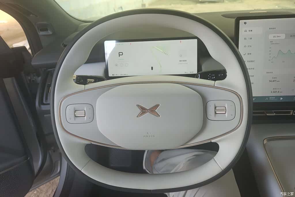 Xpeng P7, 2025 15