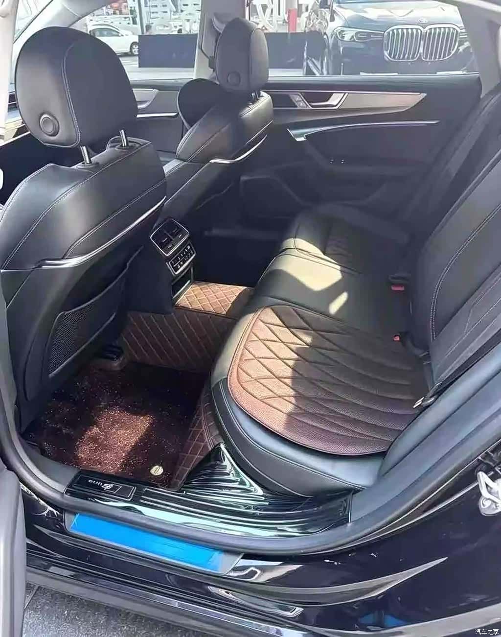 Audi A7L, 2024 6