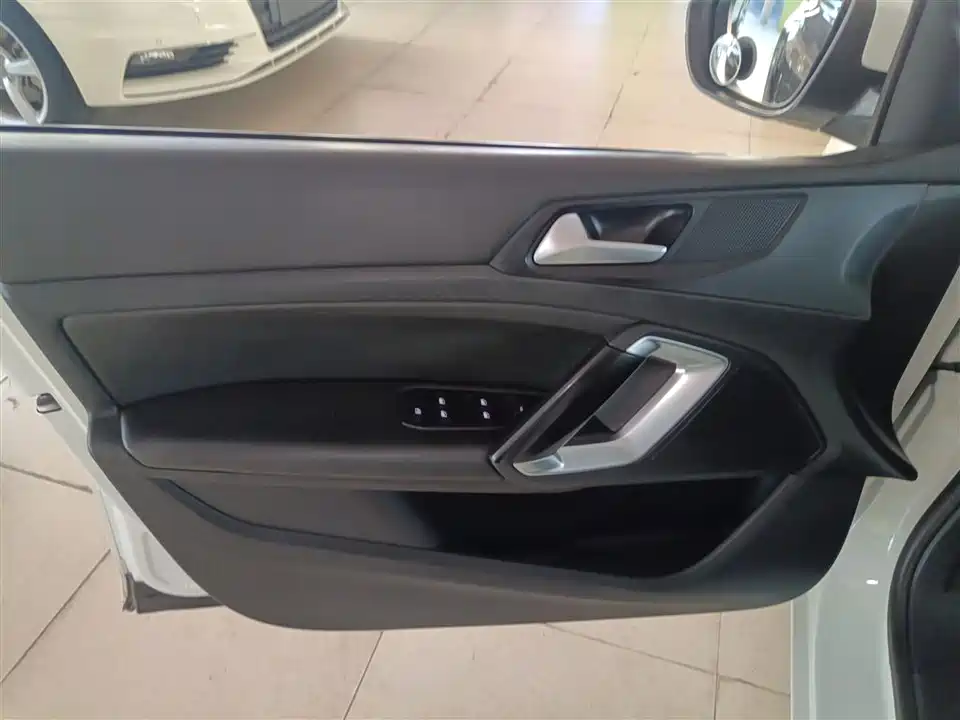 Peugeot 408 Peugeot 408