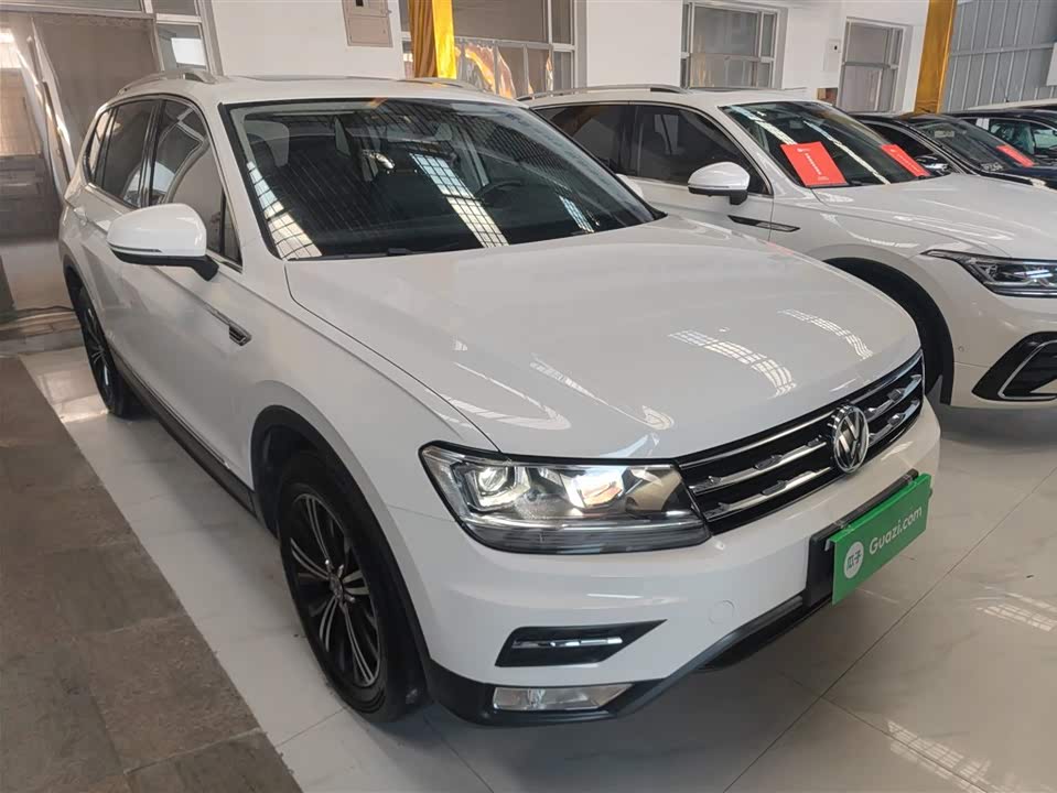 Volkswagen Tiguan L
