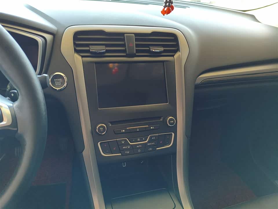 Ford Mondeo Ford Mondeo