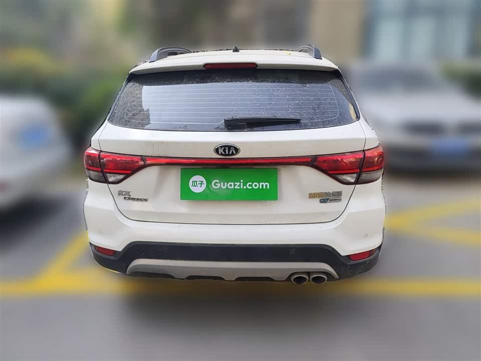 Kia KX CROSS