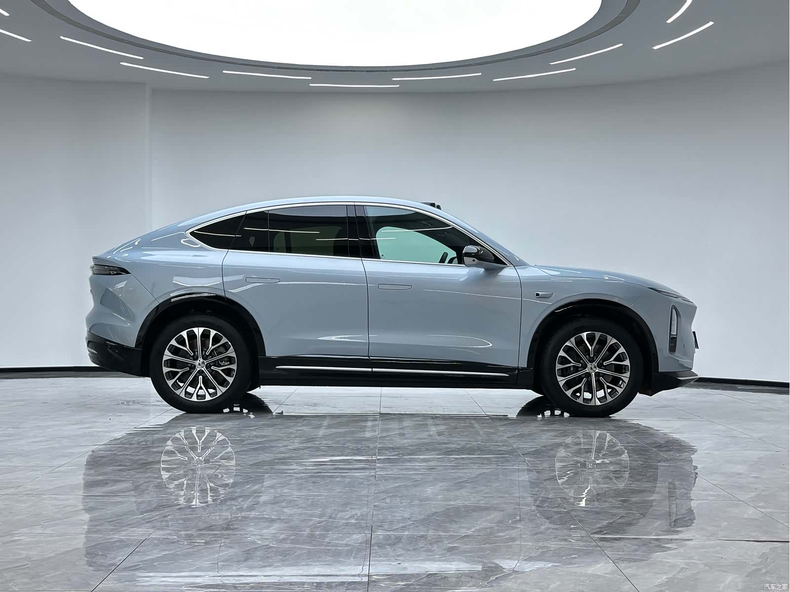 NIO EC6, 2025 8