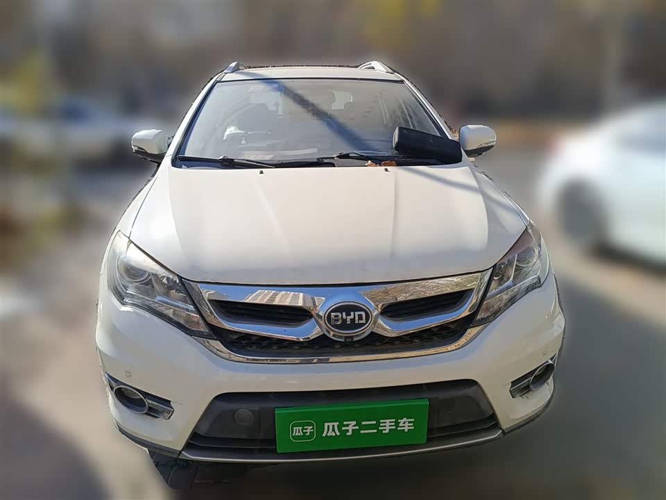 BYD S7