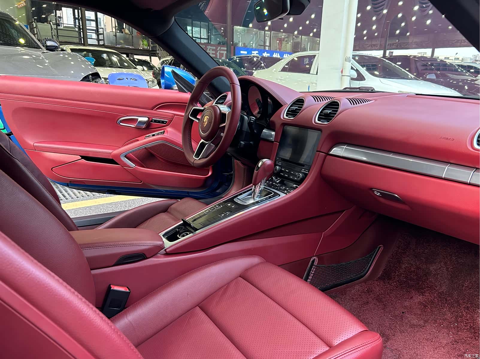 Porsche Cayman, 2017 6