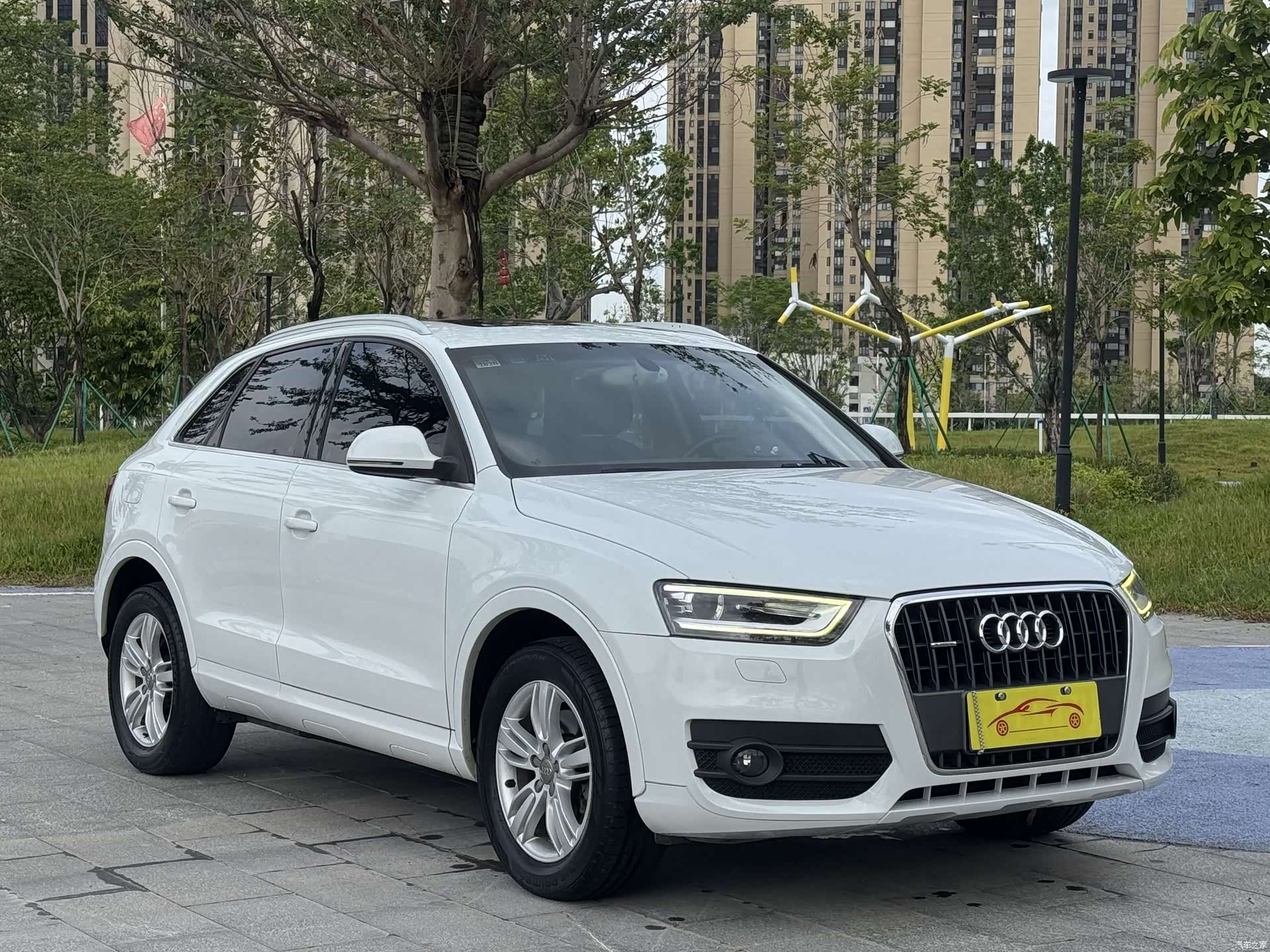 Audi Q3, 2014 4