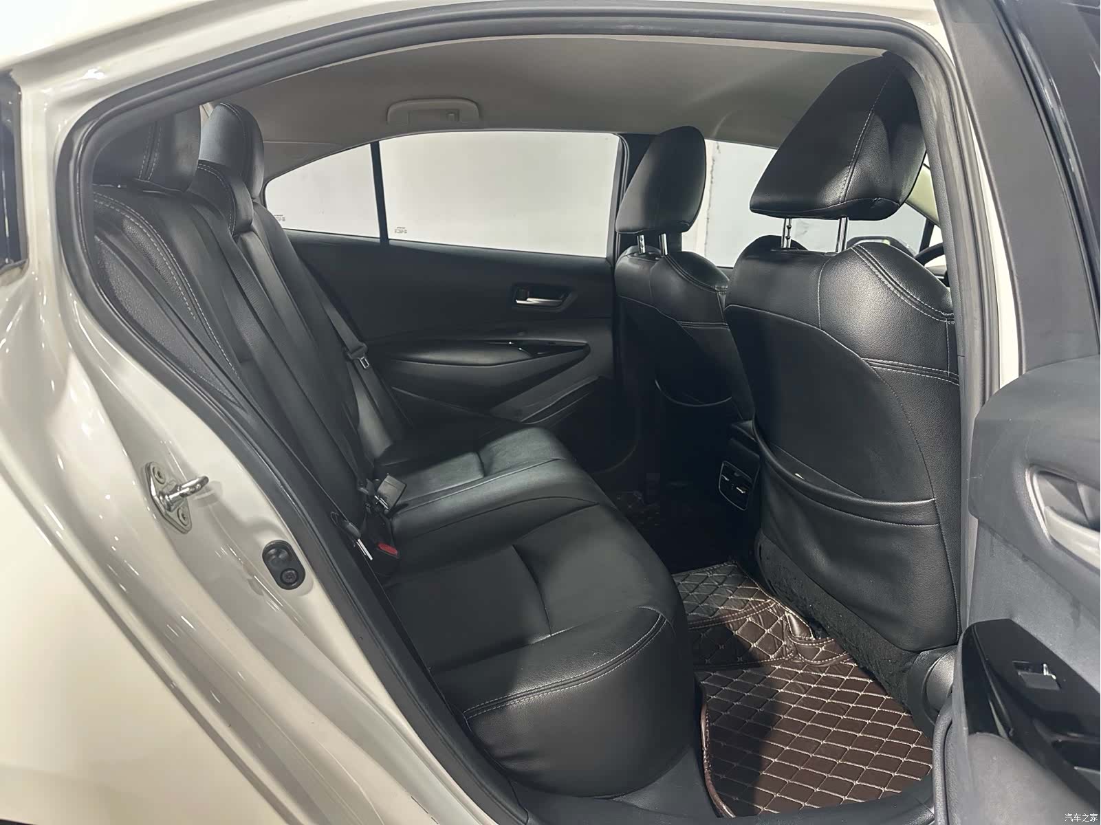 Toyota Allion, 2022 7