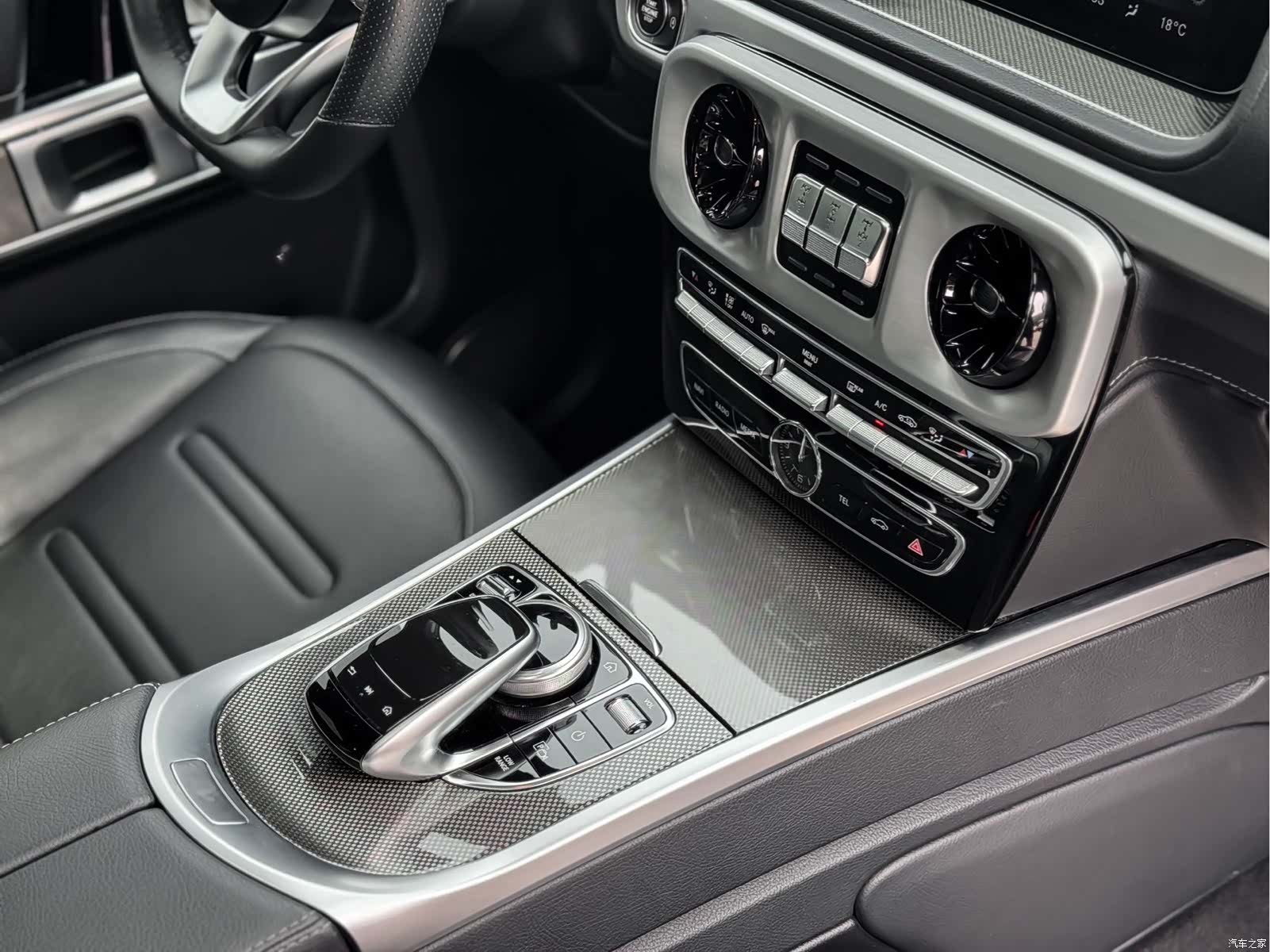 Mercedes-Benz G-Class, 2019 10