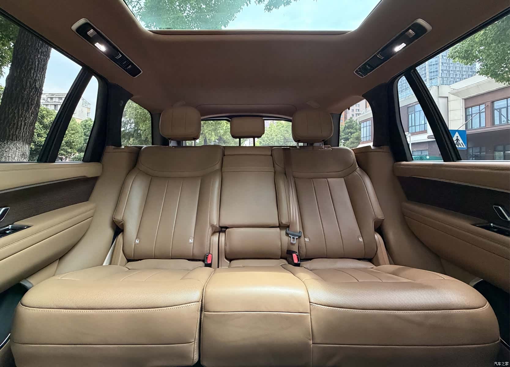 Land Rover Range Rover, 2023 12