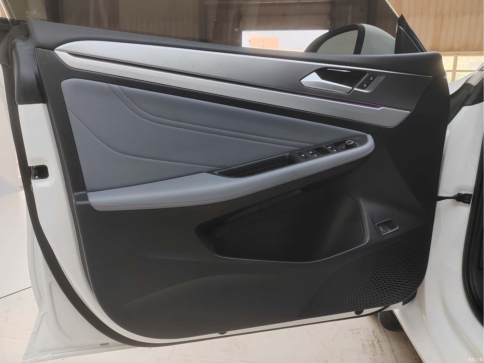 Volkswagen Lamando, 2022 10