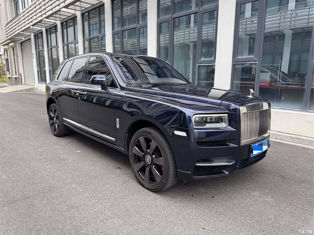 Rolls-Royce Cullinan, 2019 3