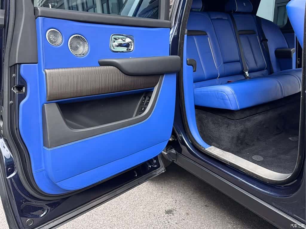 Rolls-Royce Cullinan, 2019 14