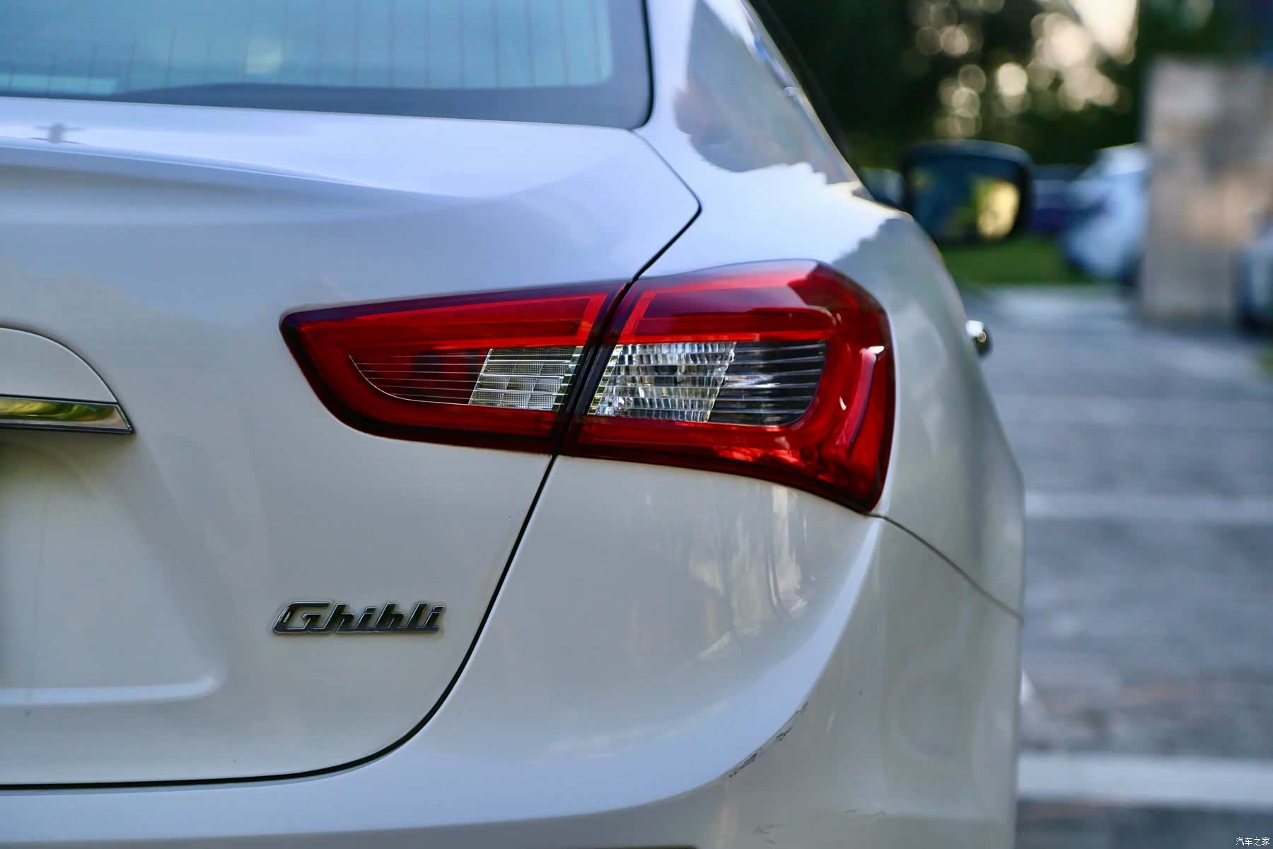 Maserati Ghibli, 2015 14