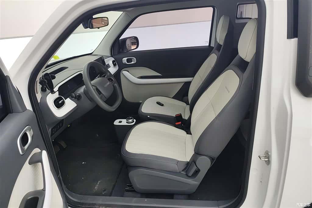 Geely Panda, 2025 9