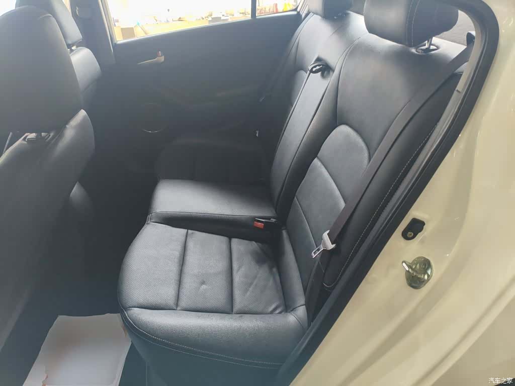 Kia K3, 2016 13