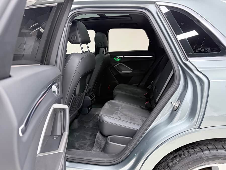 Audi Q3 2022, фото 13