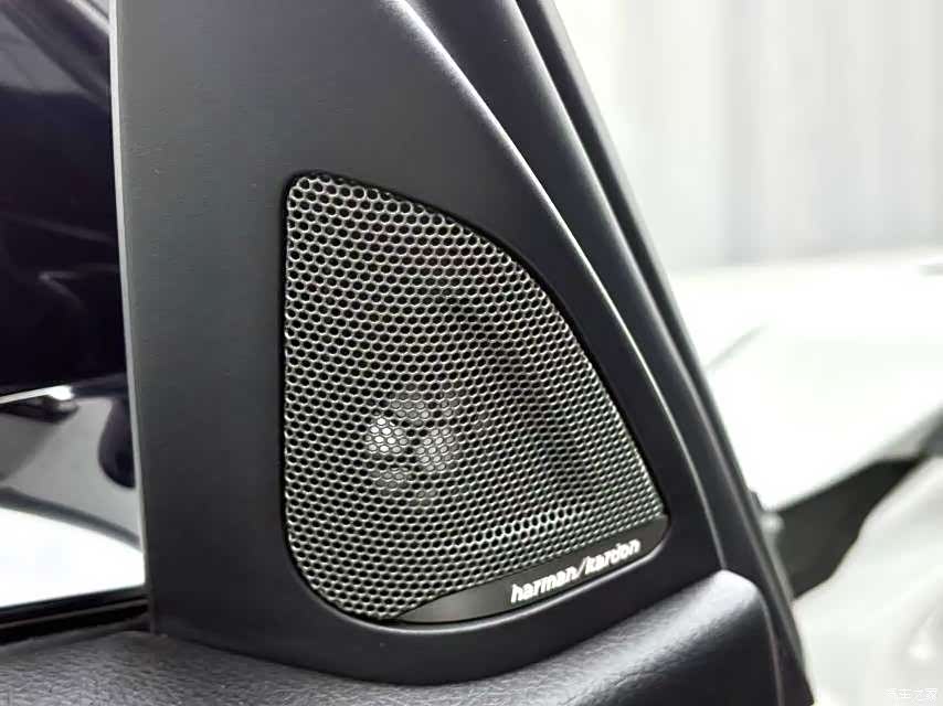 BMW 3 Series, 2018 8