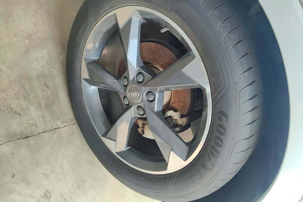 Audi Q3, 2020 6