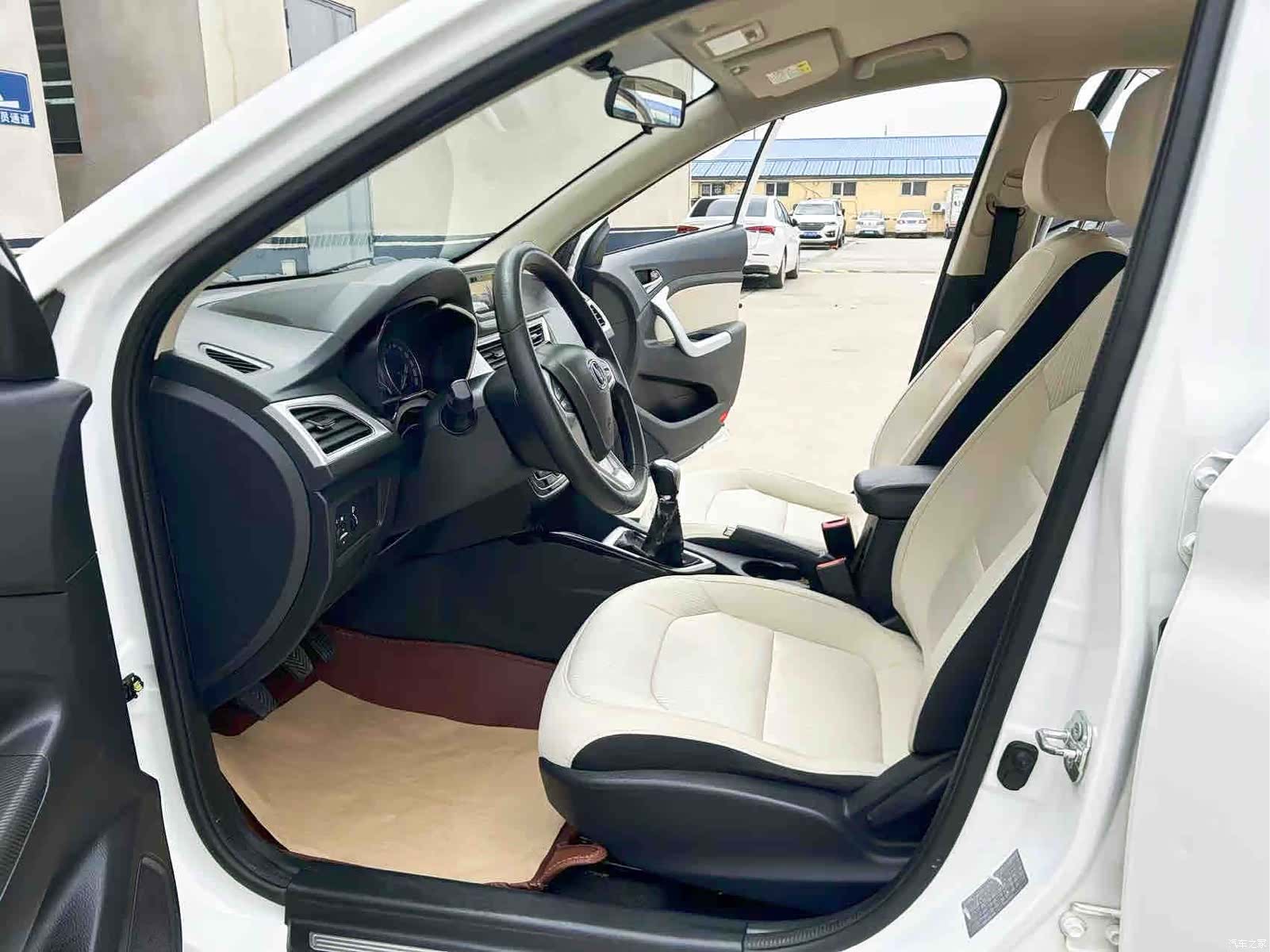 Changan V7, 2018 7