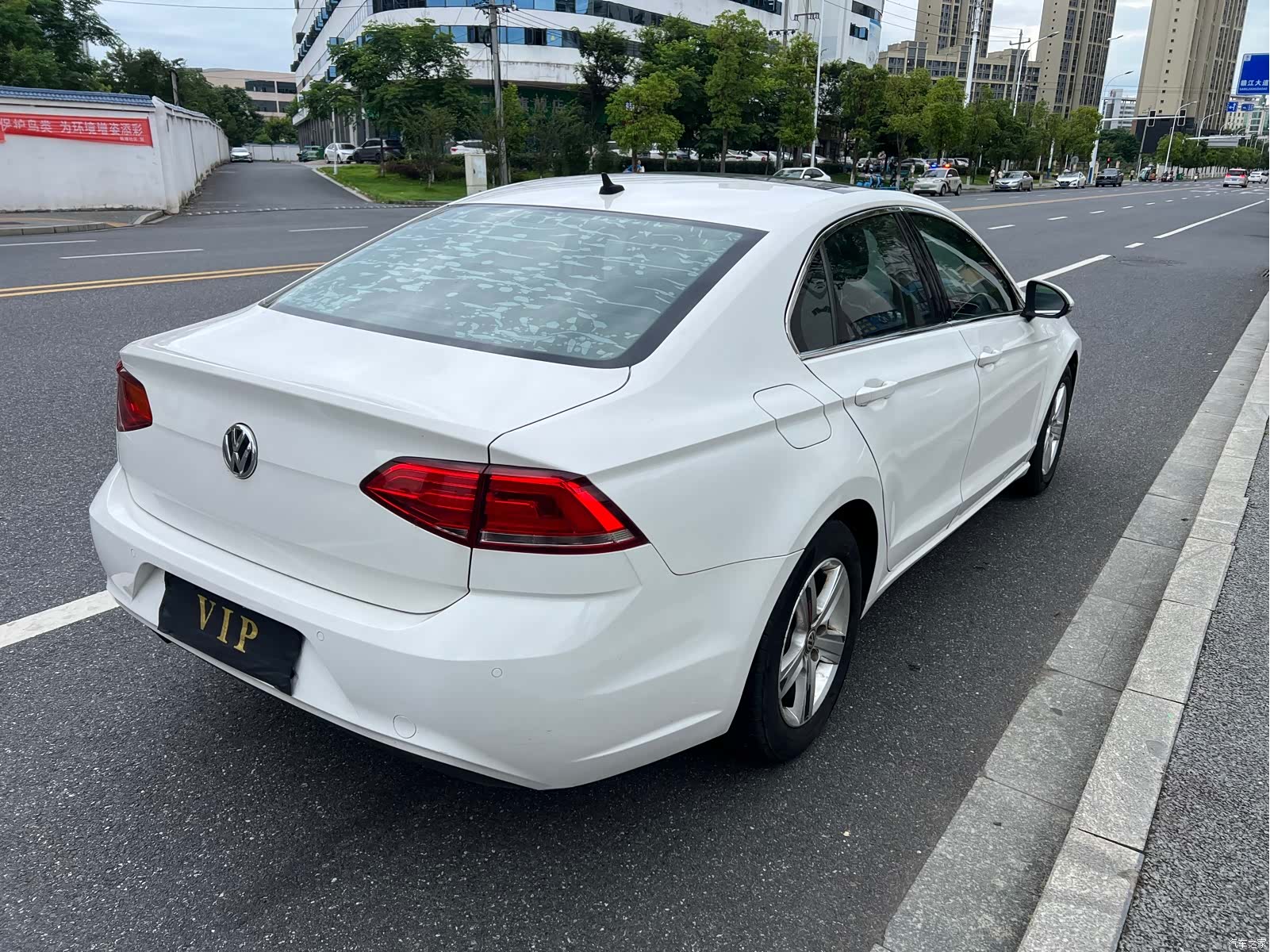Volkswagen Lamando, 2018 10