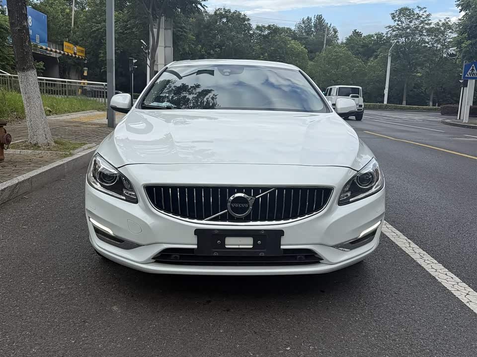 Volvo S60 Volvo S60