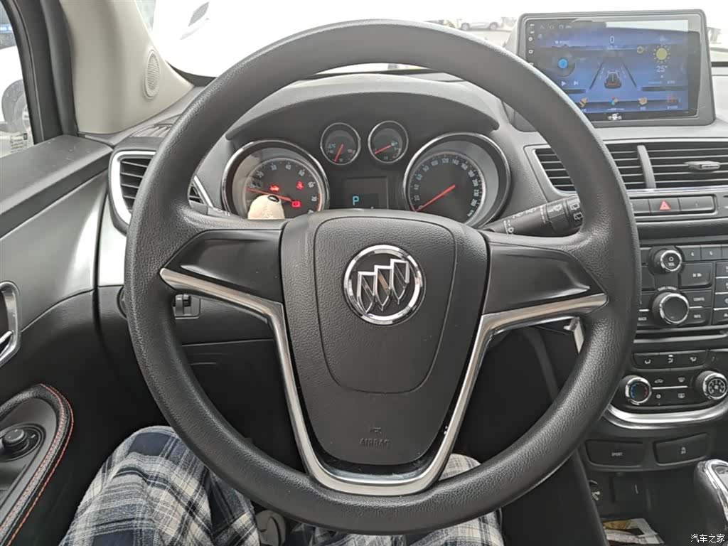 Buick Encore, 2015 11