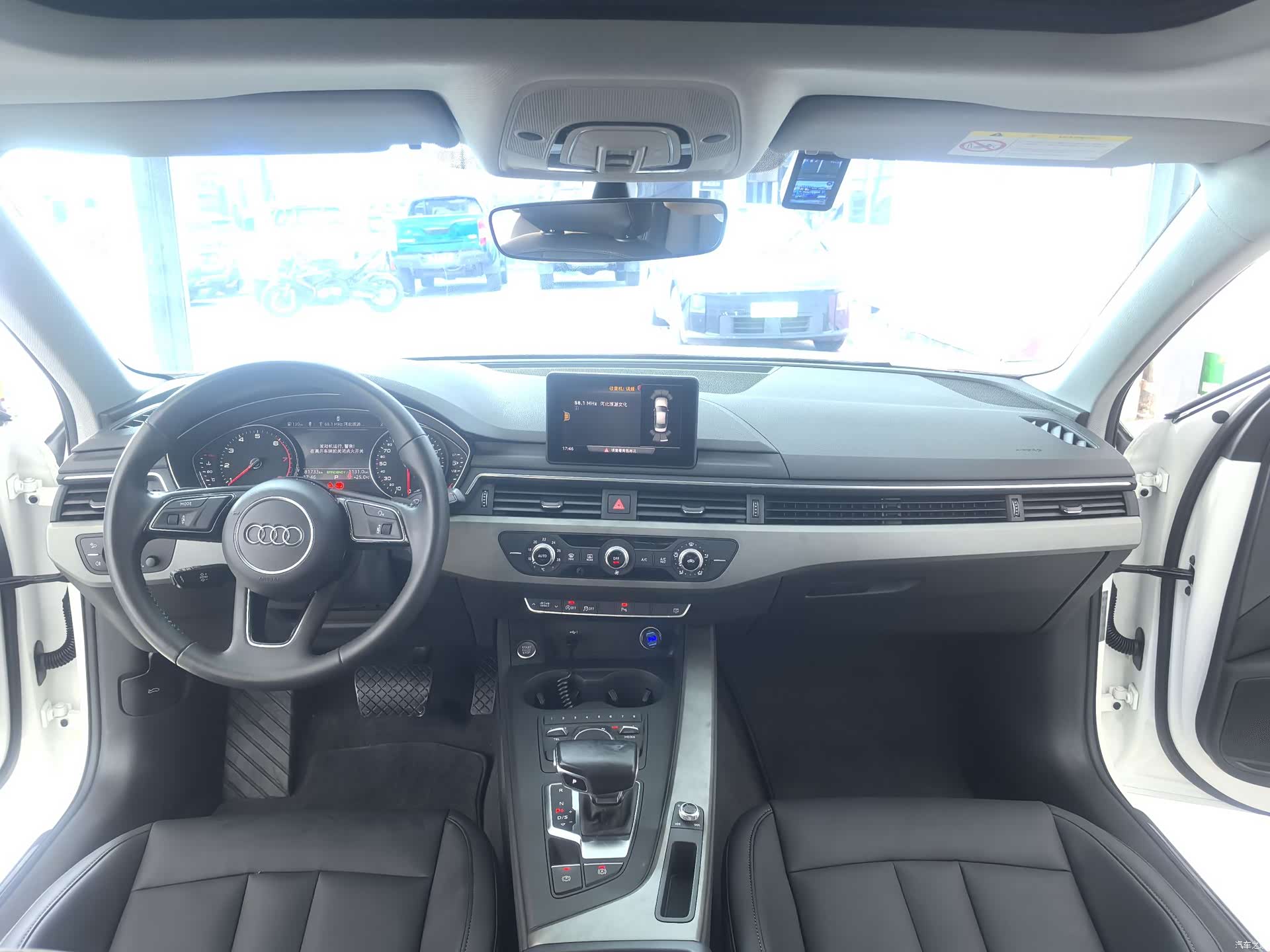 Audi A4L, 2019 10