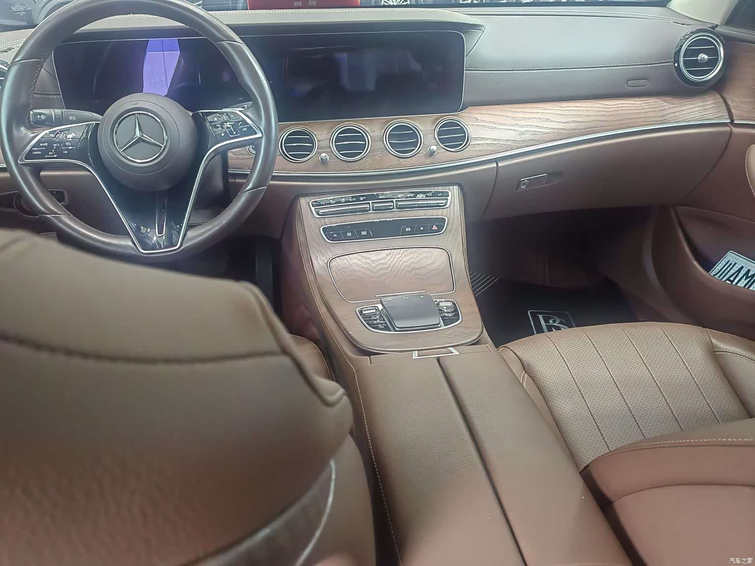 Mercedes-Benz E-Class, 2022 8
