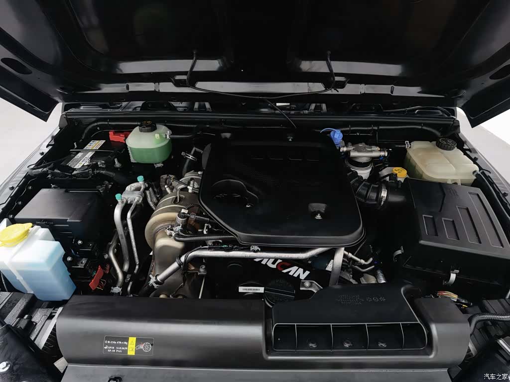 BAIC BJ40, 2025 6