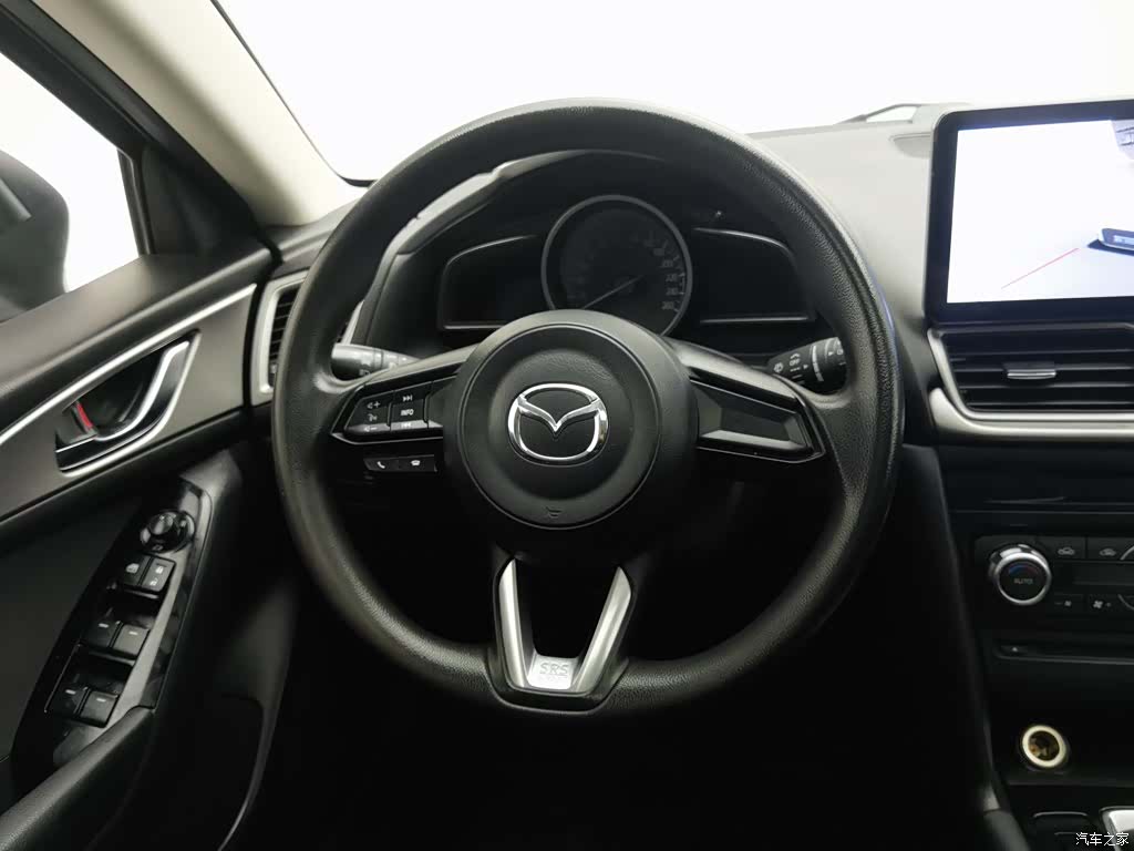 Mazda Mazda3, 2019 11