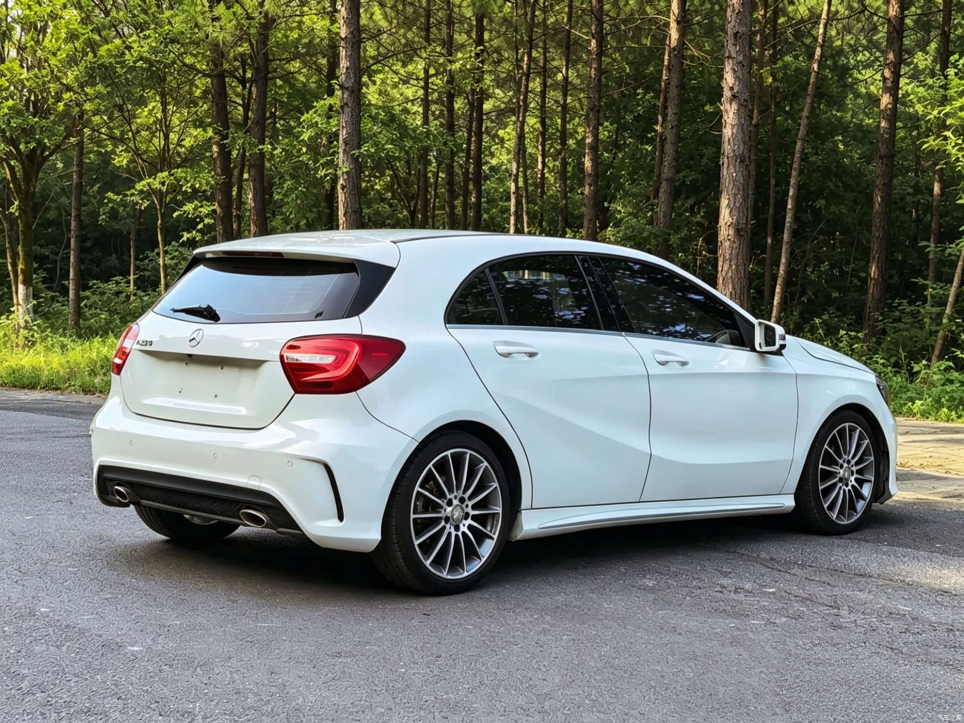 Mercedes-Benz A-Class, 2016 6