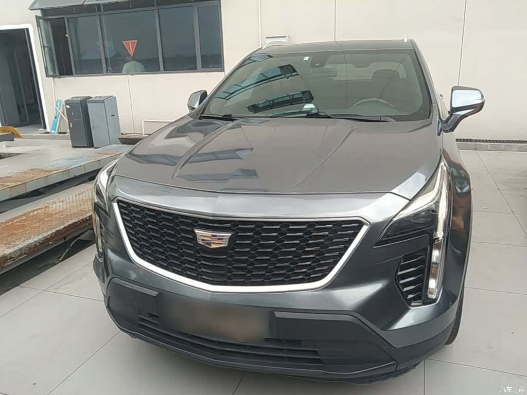 Cadillac XT4, 2018 3
