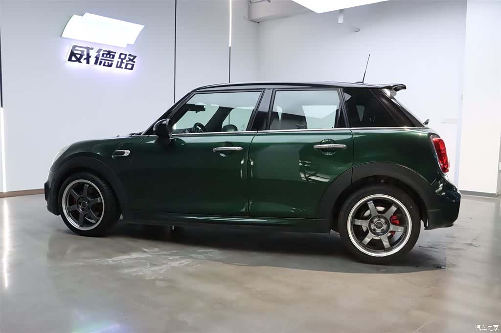 Mini Cooper, 2019 все фото