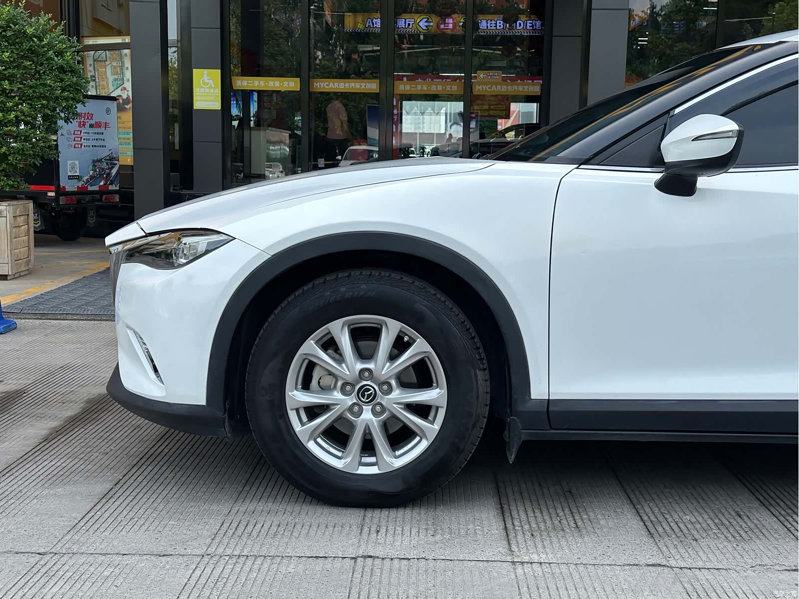 Mazda CX-4, 2016 8
