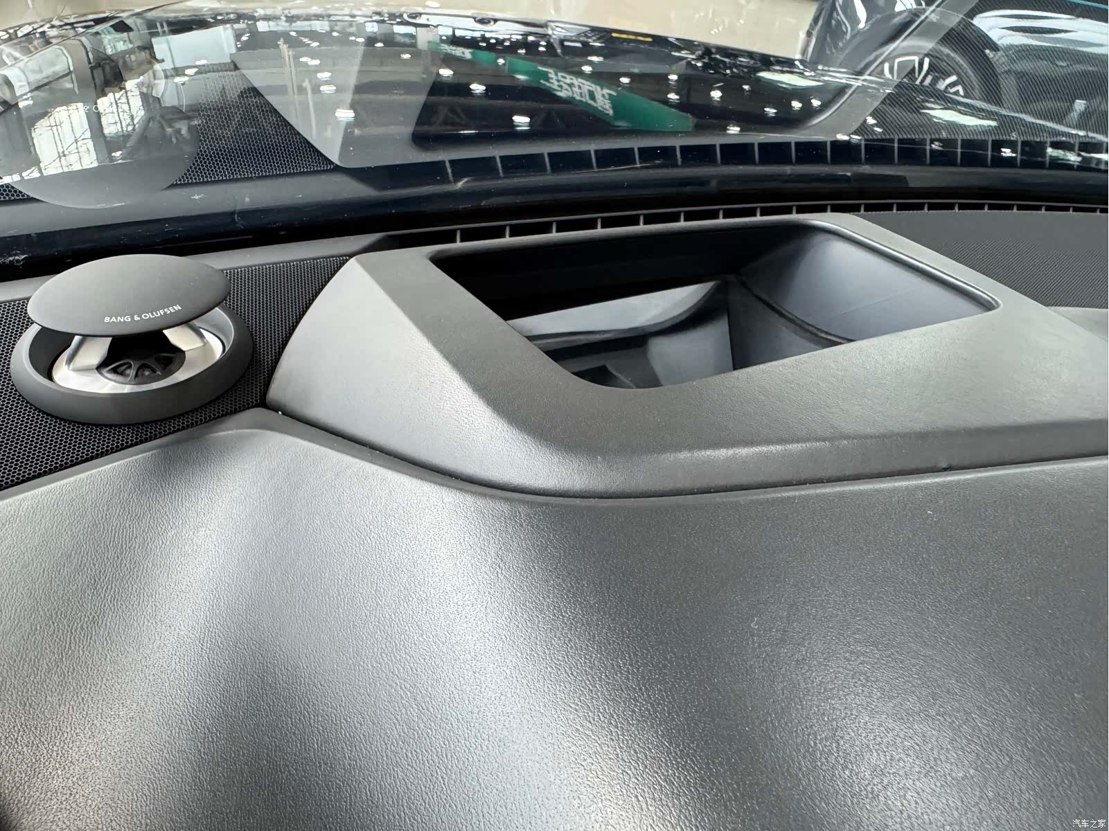 Audi A8L, 2021 23