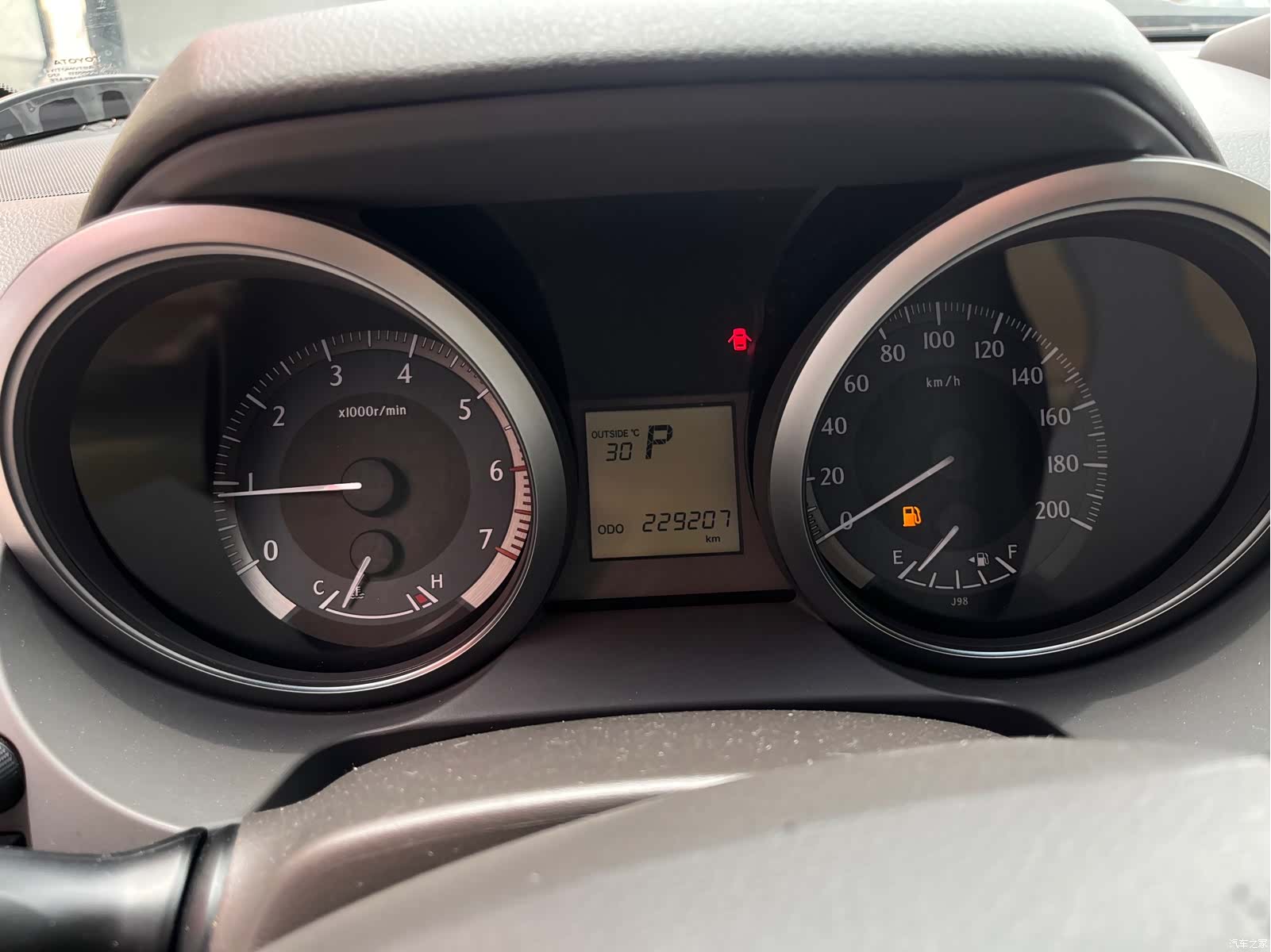 Toyota Prado, 2015 8