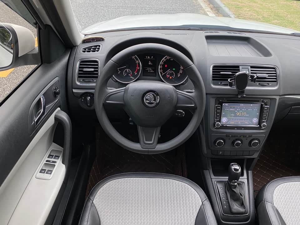 Skoda Yeti Skoda Yeti