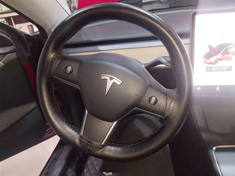 Tesla Model 3 Tesla Model 3