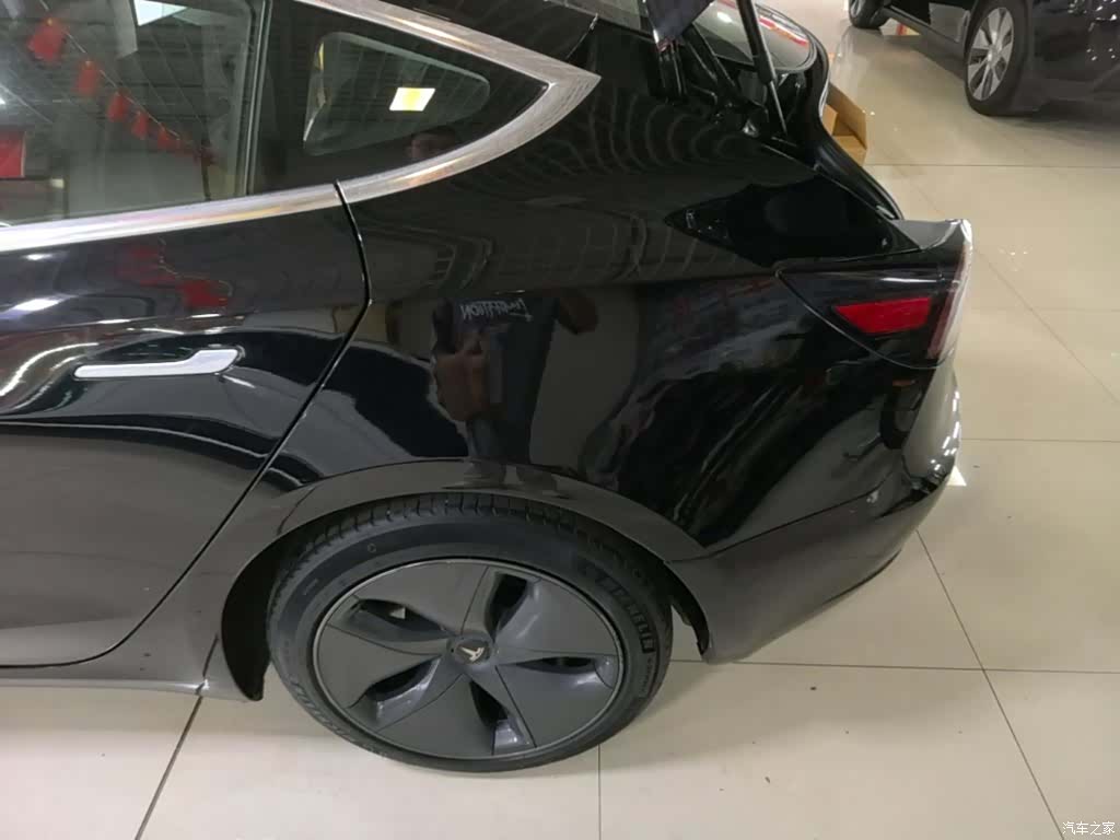 Tesla Model 3, 2020 22