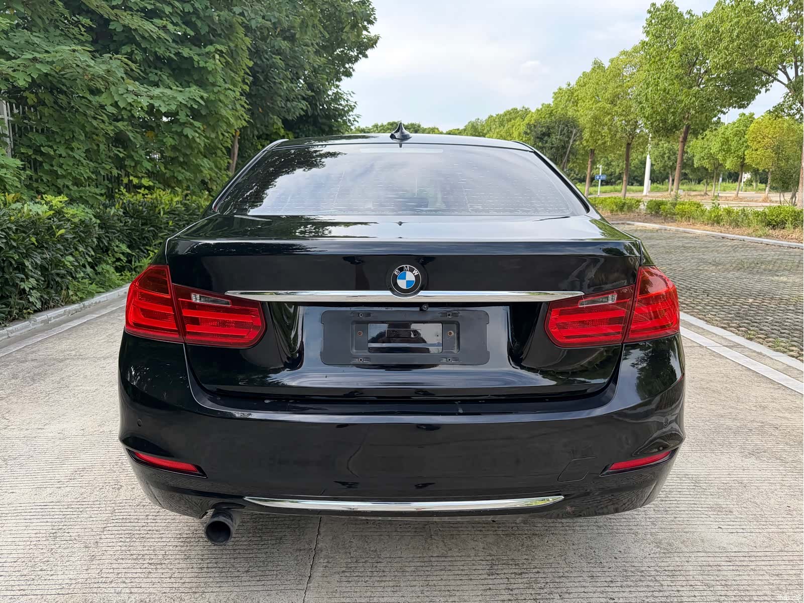 BMW 3 Series, 2013 12