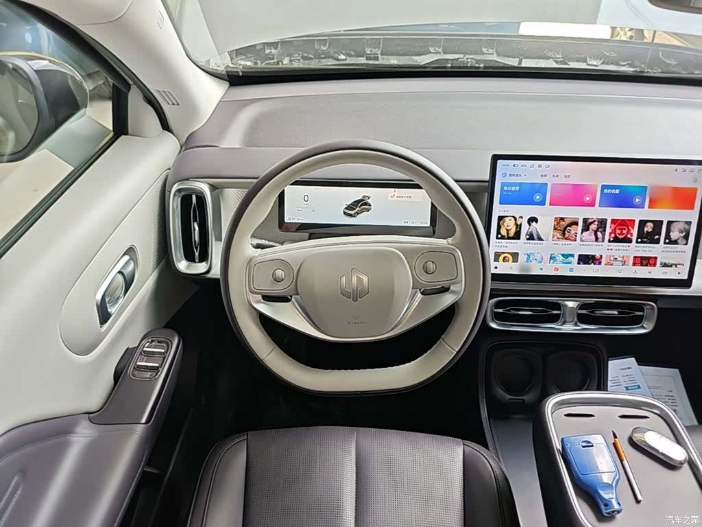 Leapmotor B10, 2025 11