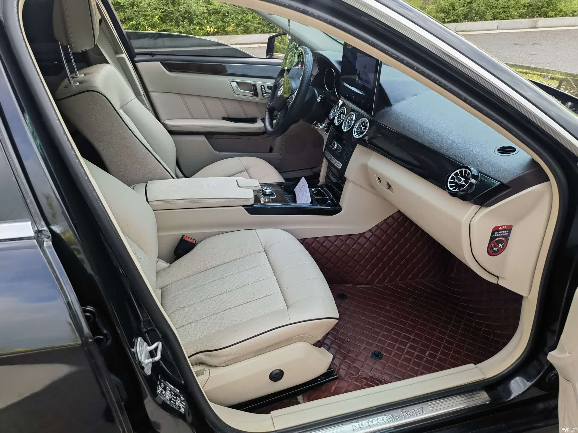Mercedes-Benz E-Class, 2014 8