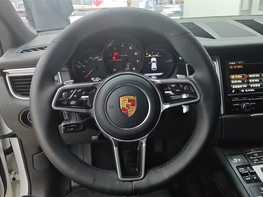 Porsche Macan Porsche Macan
