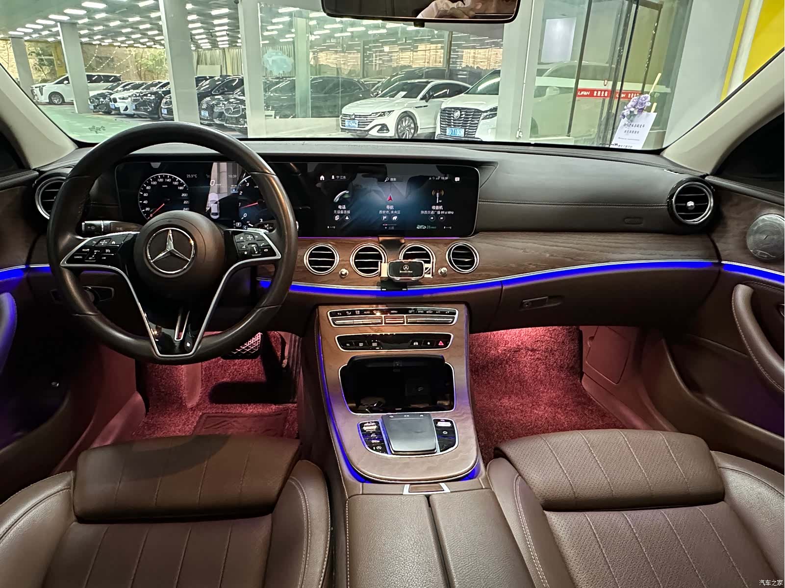 Mercedes-Benz E-Class, 2023 6